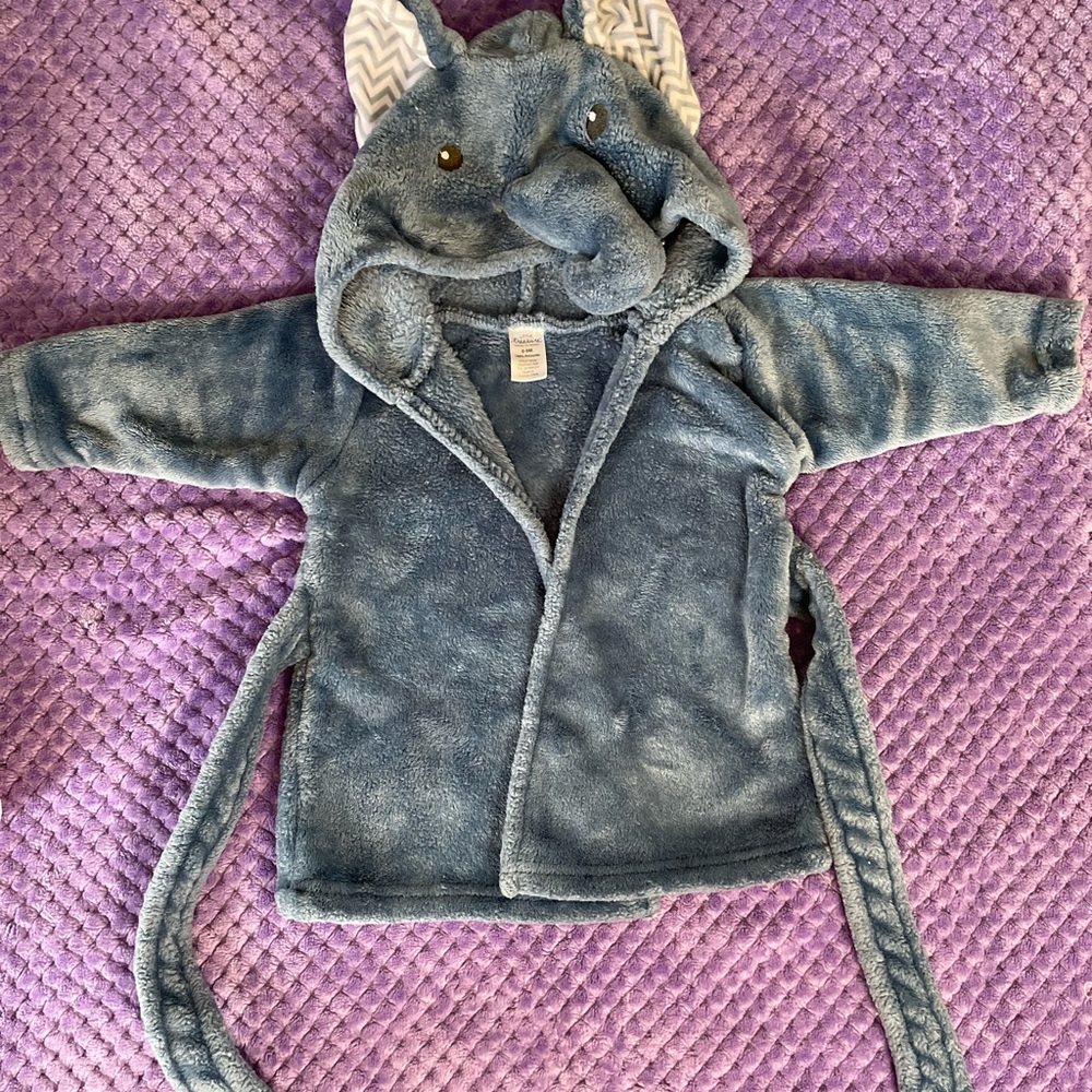 Elephant design Hooded Robe